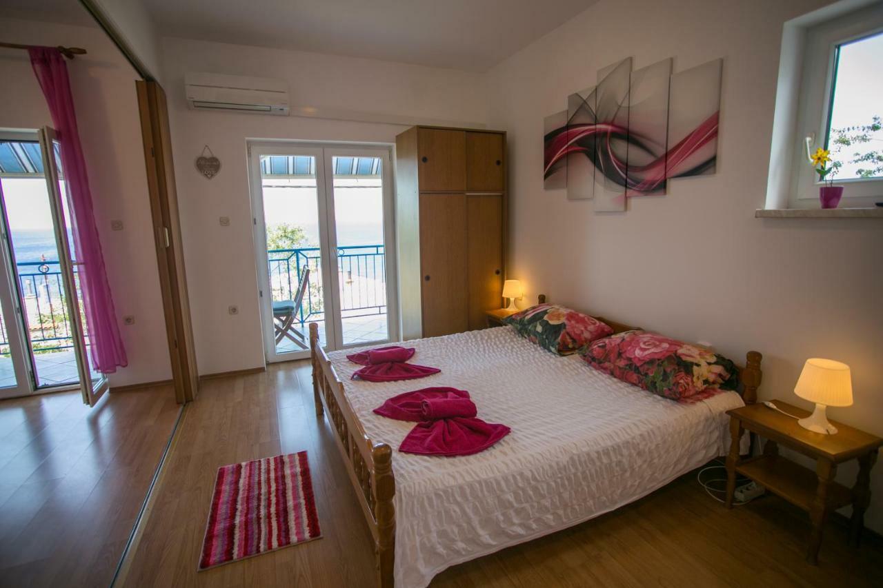 Apartments Katica Senj  Luaran gambar